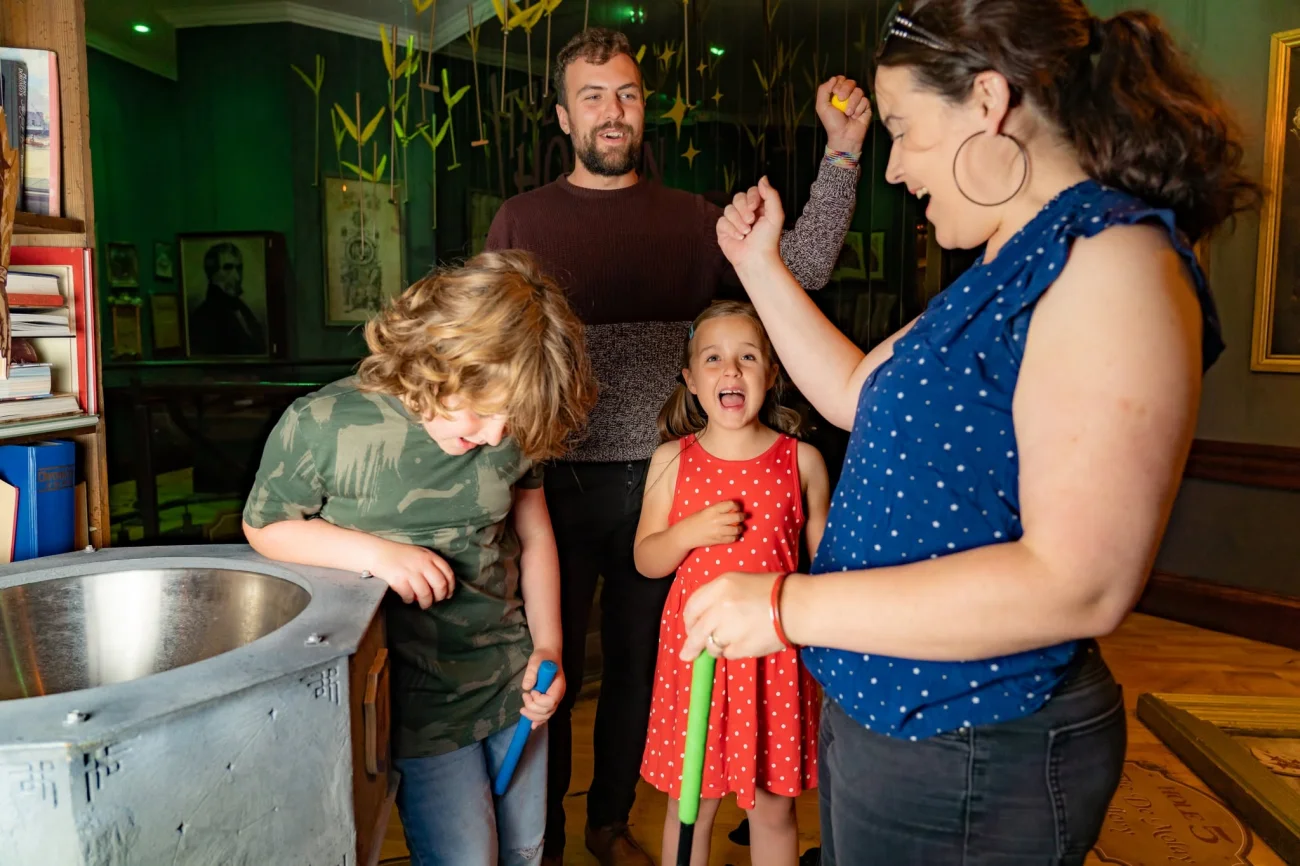 How to Plan a Crazy Golf Night Out